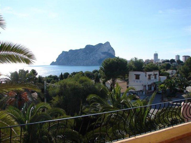 Prachtige mediterrane villa in de buurt van het strand van Bassetes Calpe