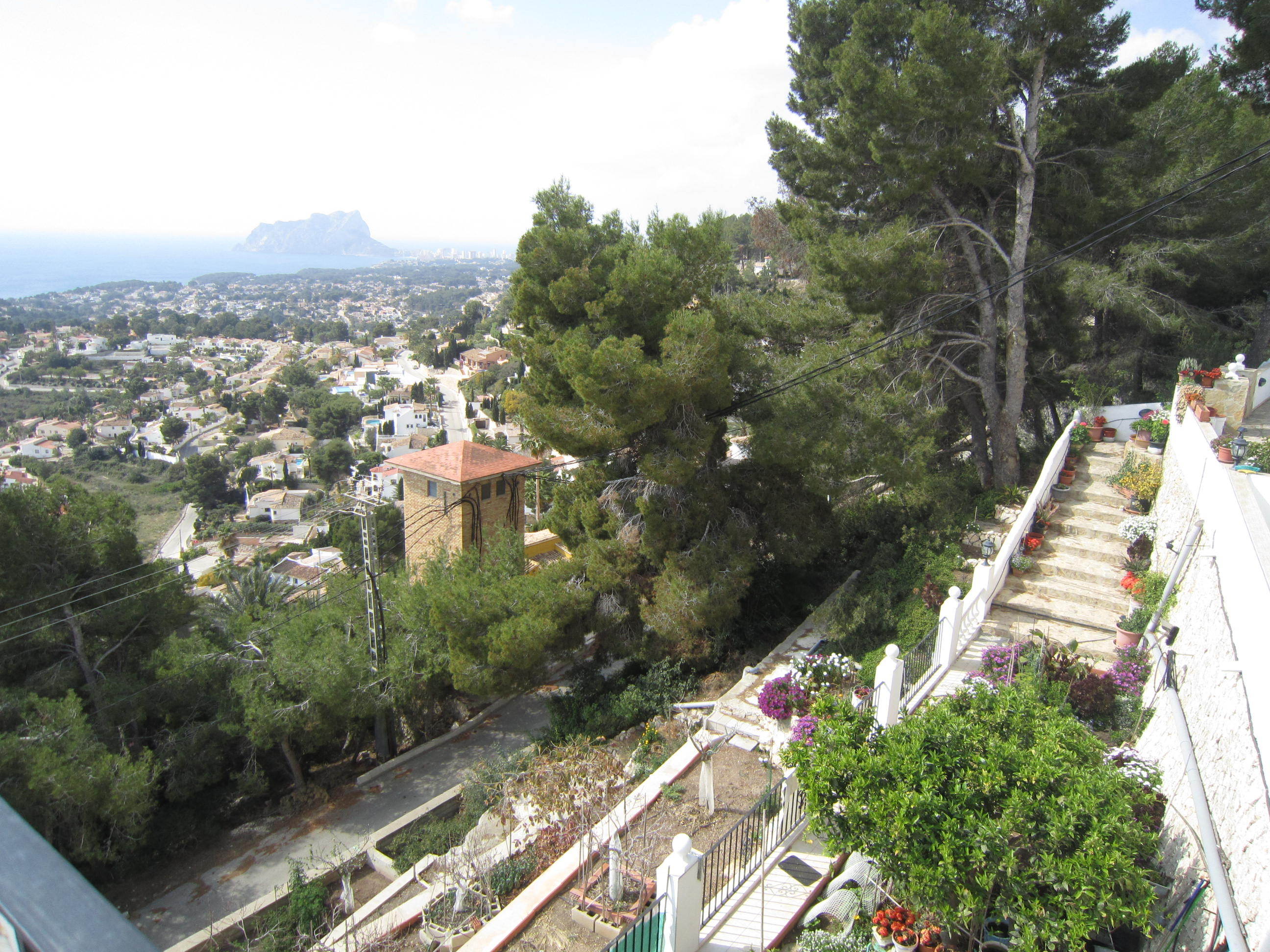 Terrain avec vue imprenable sur la mer à Moraira