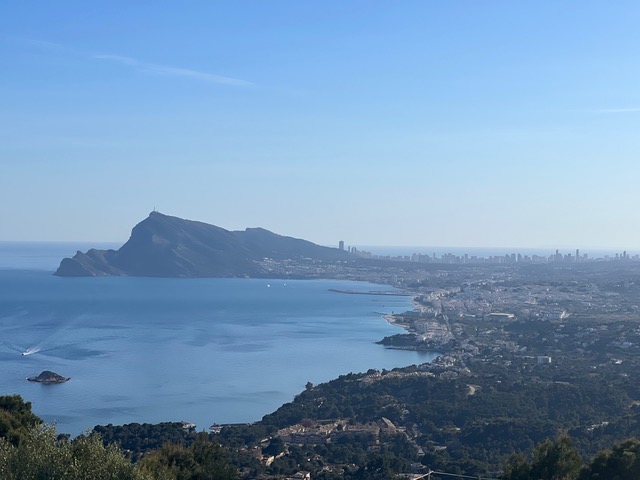 Lyxvilla under uppbyggnad i Altea Hills