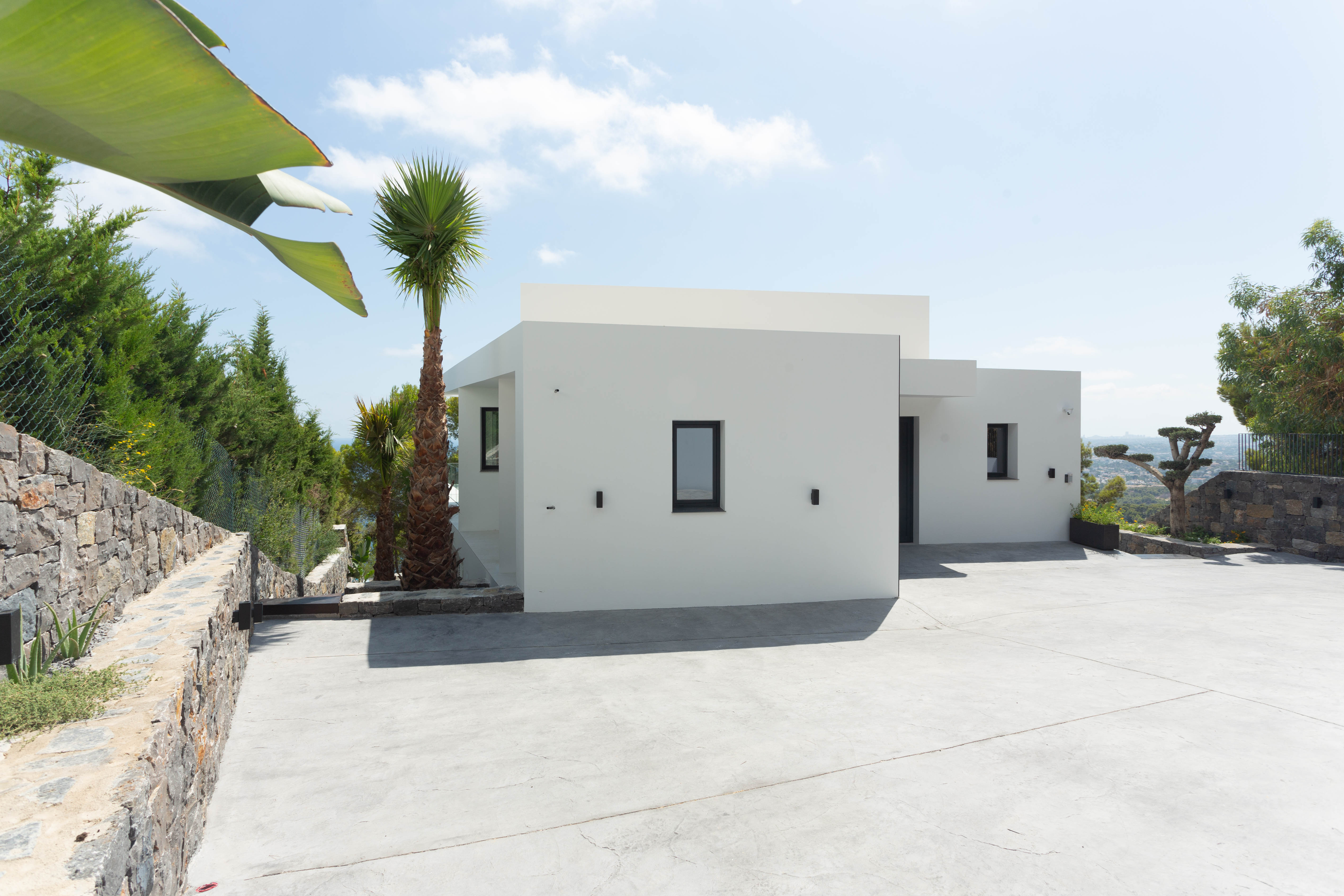 Moderne Villa in Altea mit herrlichem Blick auf das Mittelmeer