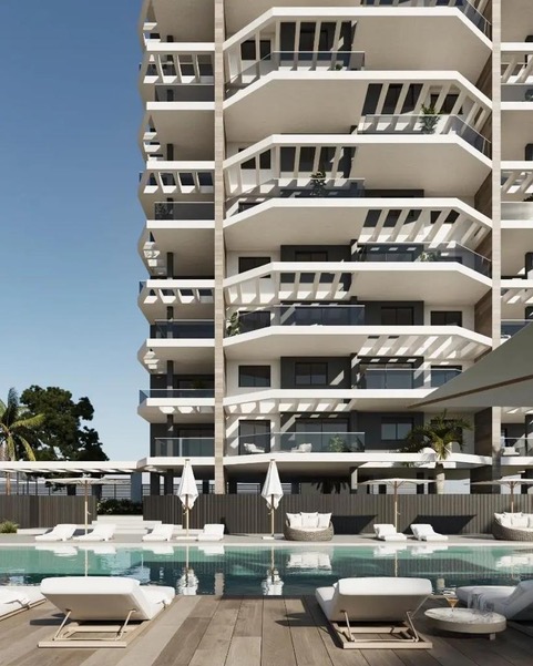 Apartamento a Estrenar Frente al Mar en Calpe