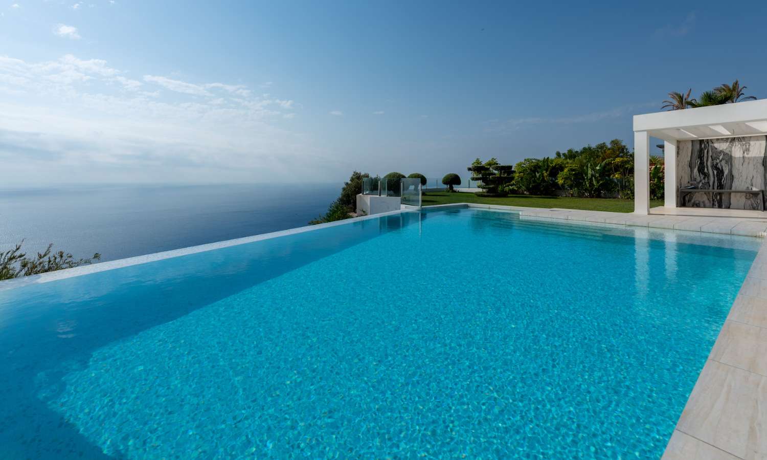 Villa spectaculaire sur la 1ère ligne de mer à Cumbres del Sol