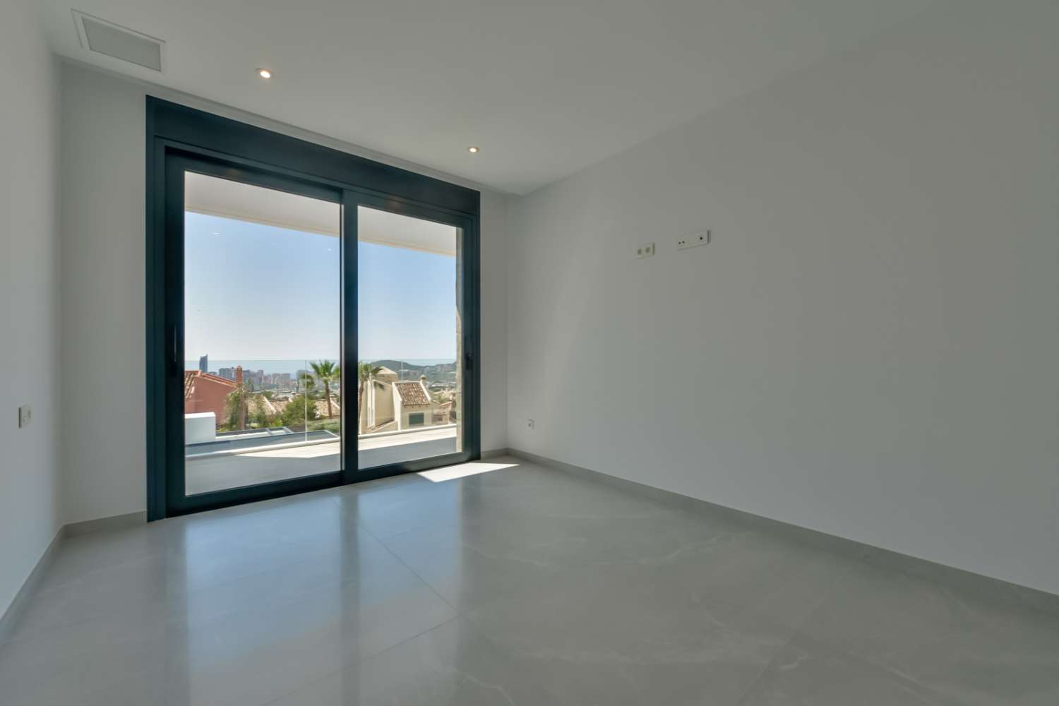 Fabulous Brand New Villa in Finestrat very close to the Beaches of Benidorm