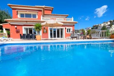 Villa en venta en Canuta (Calpe)