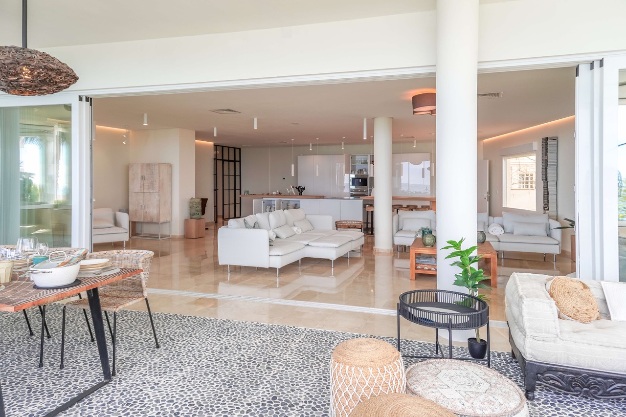 Impresionante Apartamento de Lujo en 1ra Línea de Mar en Altea