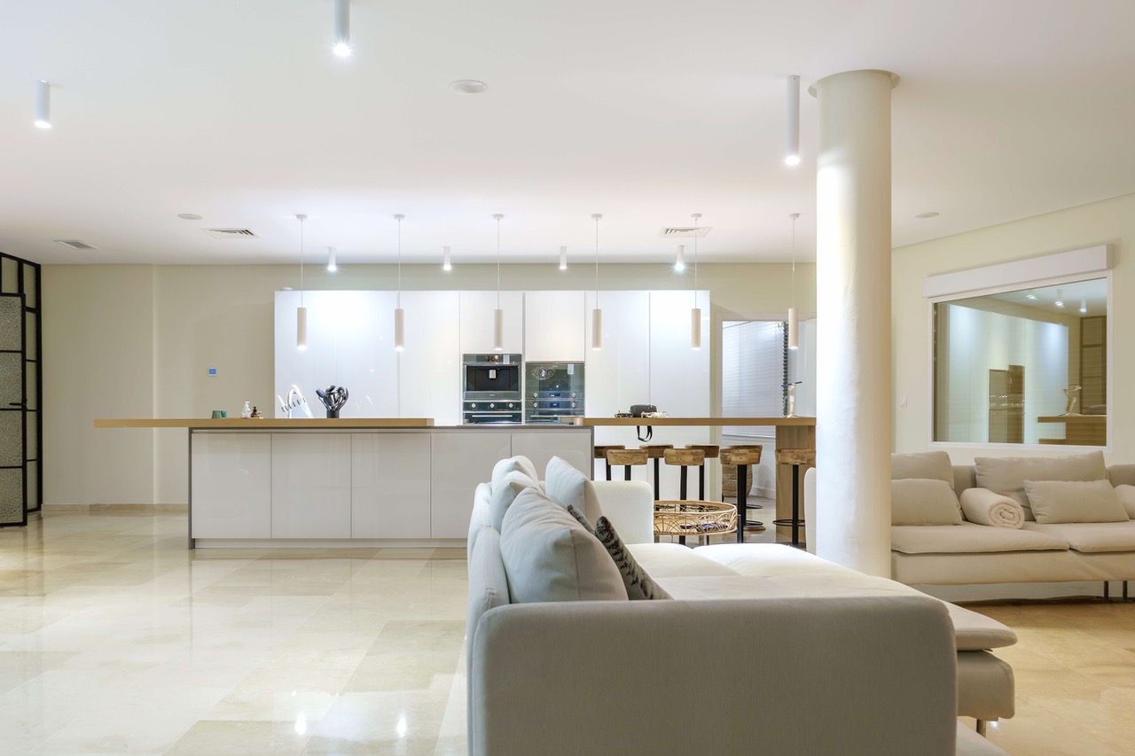 Prachtig luxe appartement op de 1e lijn van de zee in Altea