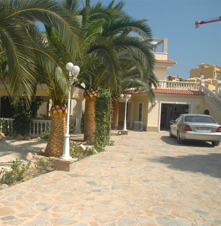 Spacieuse Villa Méditerranéenne avec Vue sur la Mer à Maryvilla Calpe