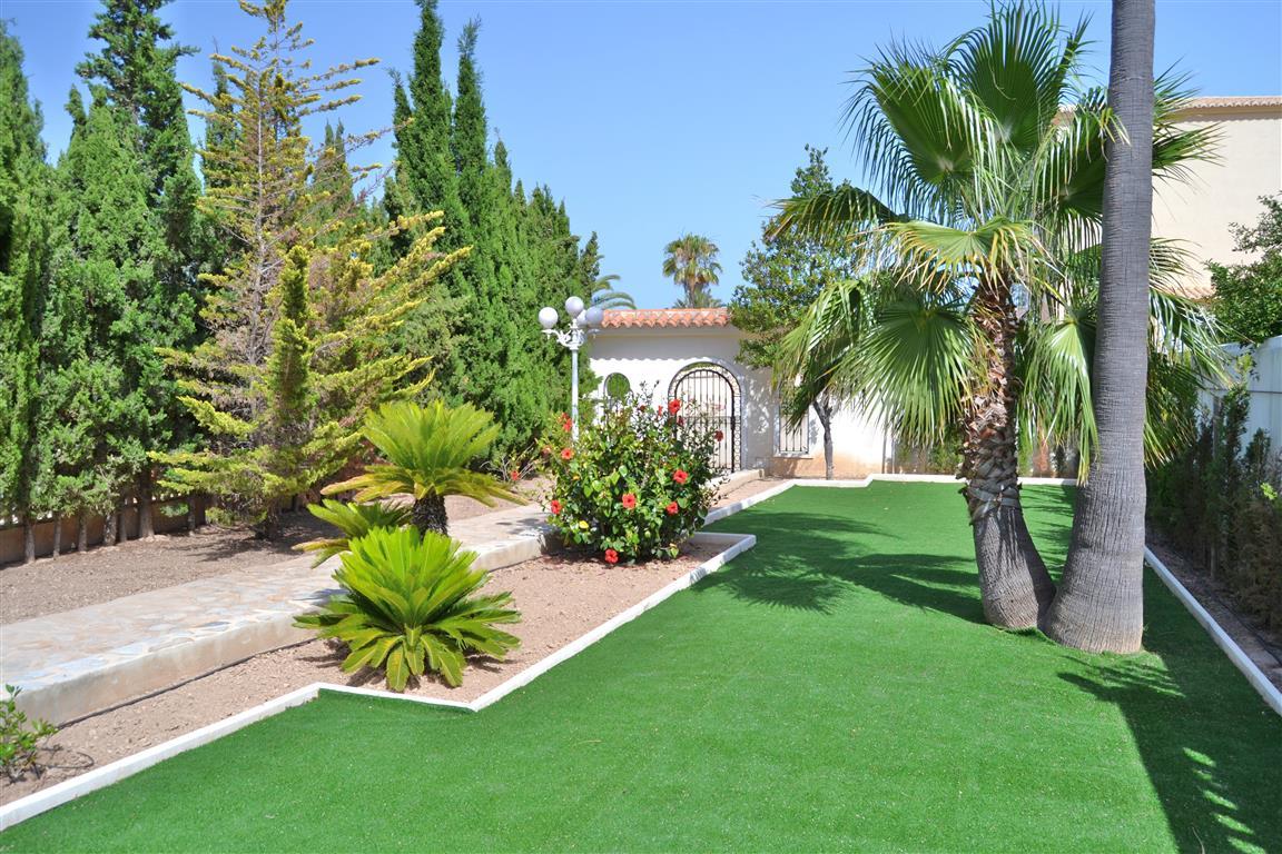 Spacieuse Villa Méditerranéenne avec Vue sur la Mer à Maryvilla Calpe