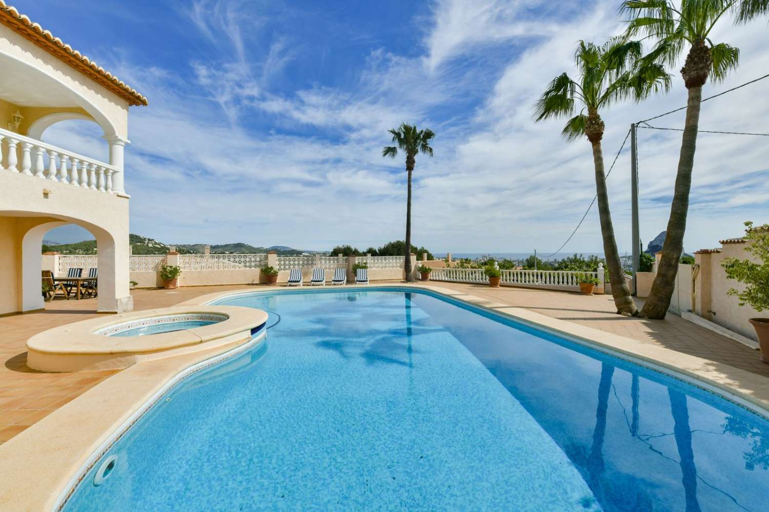 Excellent Villa in the Bay of Calpe with Sea Views