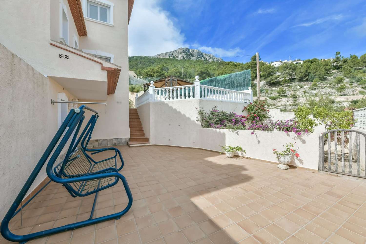 Excellent Villa in the Bay of Calpe with Sea Views